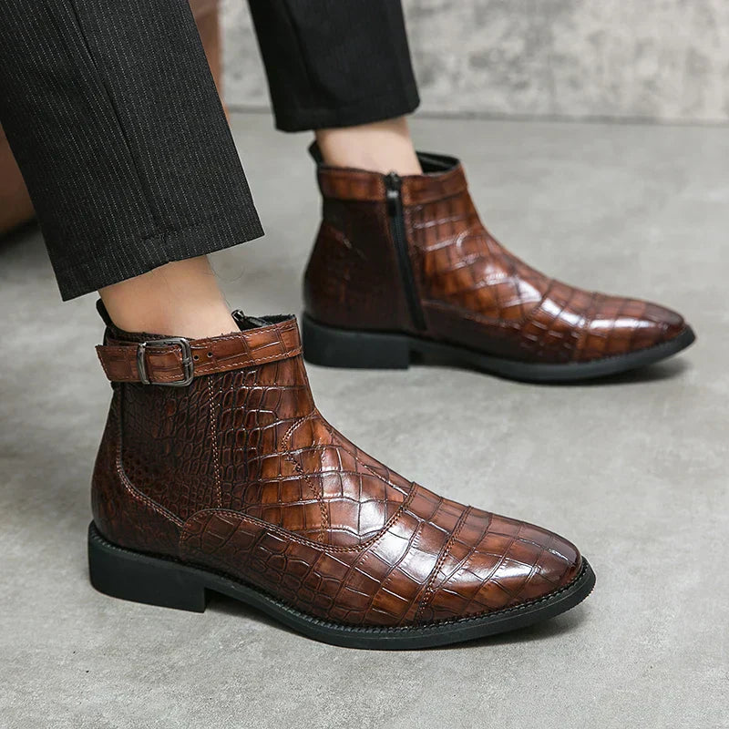 Barones | Leather Boots with Buckle